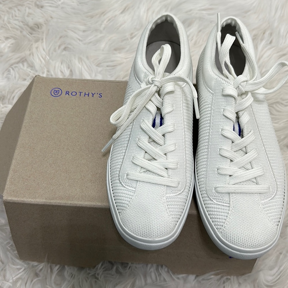 Rothy’s NWT Lace Up White Sneakers